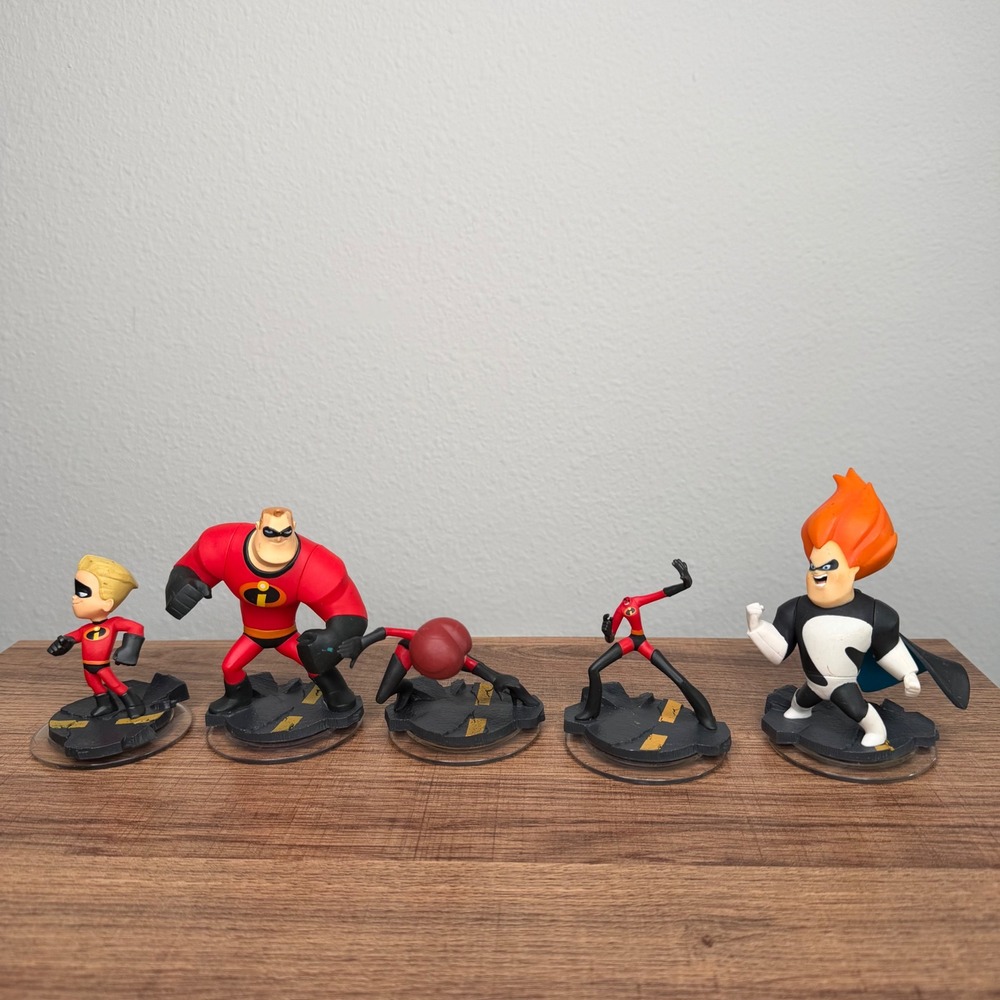 Disney Infinity 2.0 The‎ Incredibles Figure Lot (5pc) Slight Cosmetic Flaw